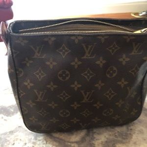 Monogram Looping LV - MM